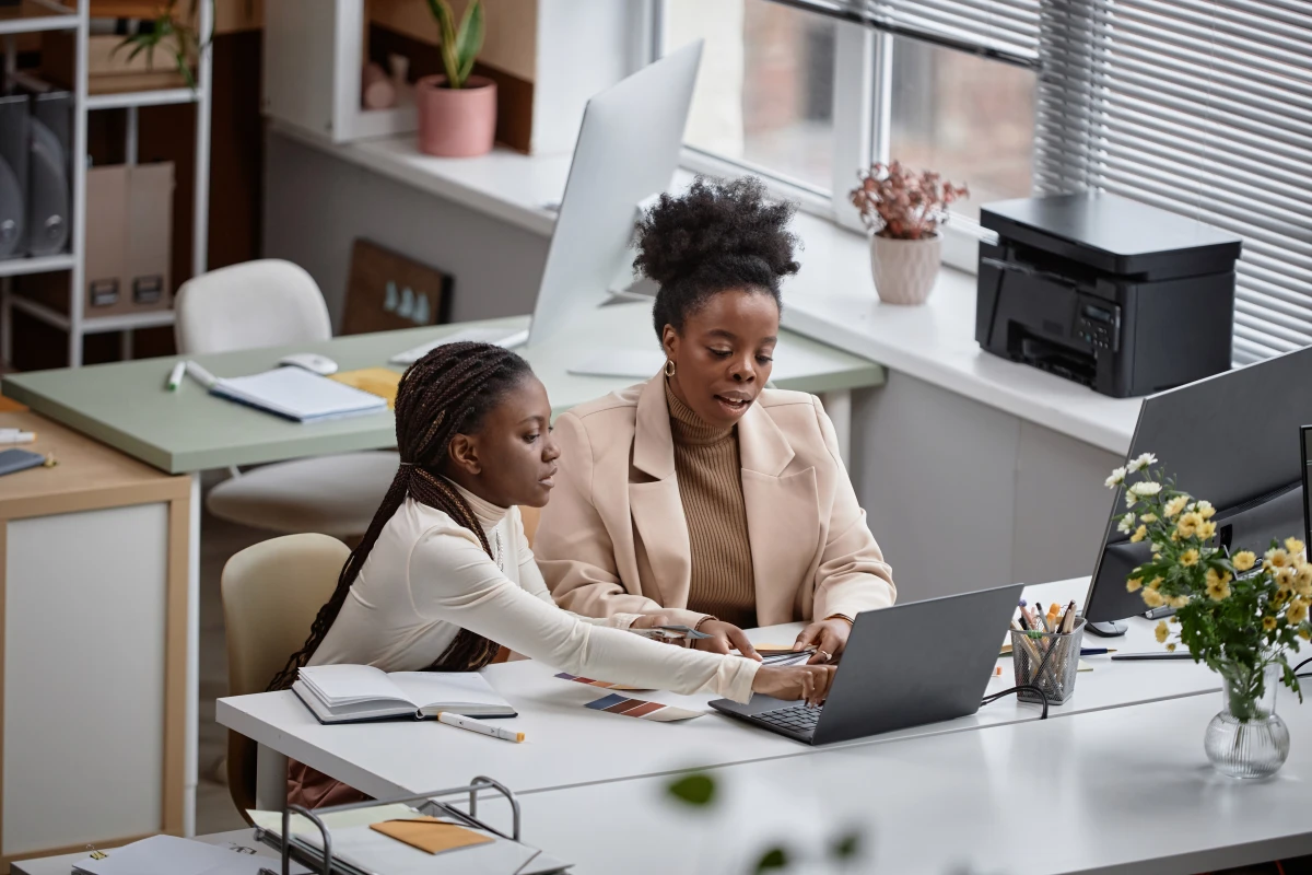 Révolution Collaborative : Les Outils de Communication Interne qui Propulsent l'Entreprise vers l'Avenir